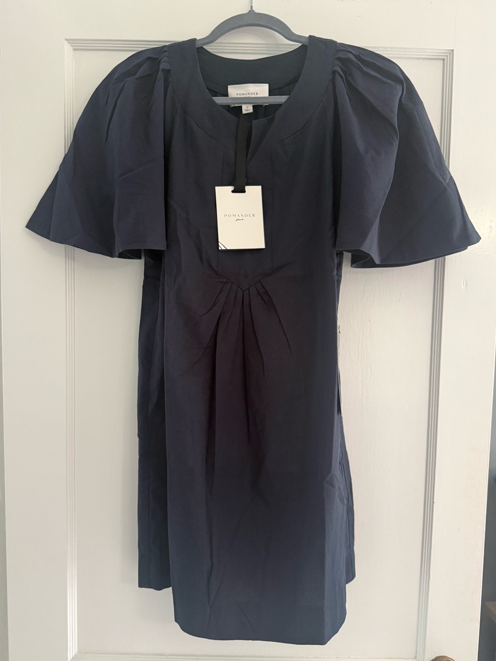 NWT Pomander Place Deep Navy Finley Flutter Sleeve Dress - Picture 5 of 9
